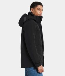 Didriksons-Sebastian-Vinterjacka-3-Herr-Black-4