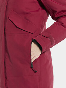 Didriksons-Tanja-Vinterparkas-6-Dam-Ruby-Red-4
