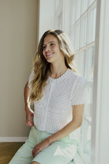 Dodo-Kortarmad-Cardigan-Dam-Brilliant-White-Freequent--Smilebutiken-1