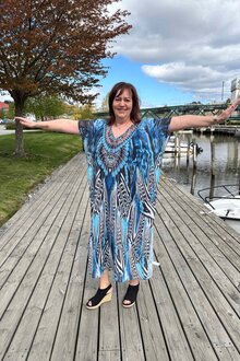 Emeraude-Minerva-V-ringad-Strandklanning-Dam-Blue-2