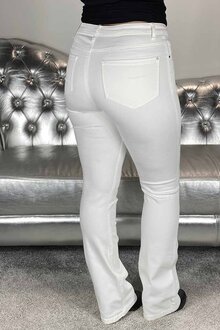 F142-122782-OffWhite-11