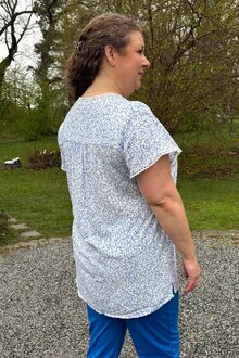 Freequent-Adney-Blus-Dam-Brilliant-White-W-Deep-Ultrama-13