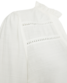 Freequent-Antina-Blus-Dam-Star-Off-White-4