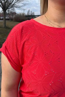 Freequent-Blond-T-shirt-Dam-Bittersweet-11