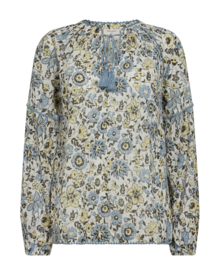 Freequent-Carin-Blus-Dam-Star-Off-White-W-Chambray-Blue-1
