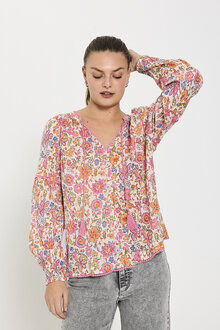 Freequent-Carin-Blus-Dam-Star-Off-White-W-Fuchsia-Pink-3