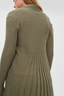 Freequent-Claudisse-Long-Cardigan-Dam-Deep-Lichen-Green-Mel-3