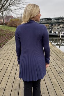 Freequent-Claudisse-Long-Cardigan-Dam-Patriot-Blue-11