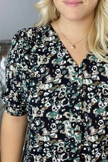 Freequent-Esa-Blus-Black-W-Olive-Night-Dam-12