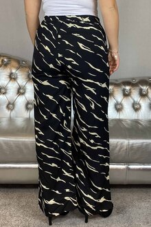 Freequent-Filo-Pant-Black-W-Moonbeam-Dam-12