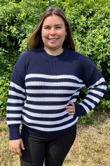 Freequent-Iben-Pullover-Dam-Navy-Blazer-w.-Brilliant-5