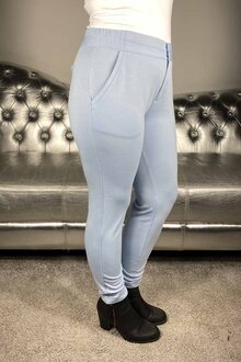 Freequent-Nanni-Ankelbyxa-Dam-Chambray-Blue-10