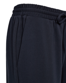 Freequent-Nanni-Wide-Byxa-Dragsko-Dam-Salute-2