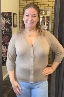 Freequent-Plain-Short-Cardigan-Dam-Silver-Mink-3