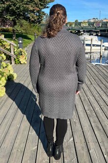 Freequent-Saturn-Stickad-Klanning-Dam-Dark-Grey-Mel-3
