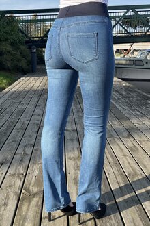 Freequent-Shantal-Bootcut-Langd-32-Denim-Dam-Medium-Blue-2