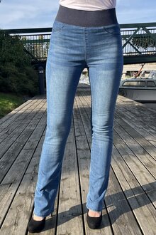 Freequent-Shantal-Bootcut-Langd-32-Denim-Dam-Medium-Blue-3