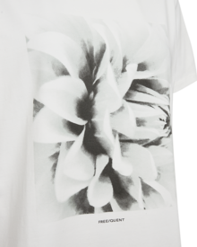 Freequent-Sure-T-shirt-Dam-Bright-White-W-Black-3