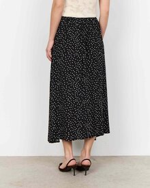 Gilda-3-Prickig-Midikjol-Dam-Black-Combi-Soyaconcept--Smilebutiken-2