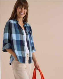 Gracie-Rutig-Skjorta-Dam-Urban-Dark-Blue-Cecil--Smilebutiken-2