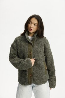 Hanoi-Pilejacka-Dam-Mulled-Basil-Kopenhaken--Smilebutiken-1