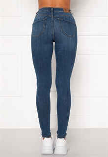 Happy Holly Amy Push Up Jeans Dam Mellanblå (1)