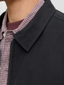 Jack---Jones-Dover-Jacka-Herr-Black-2