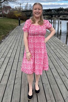 Jia-Ki-Esther-Monstrad-Klanning-Dam-Pink-1