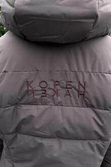 Kopenhaken-Ayla-Vinterparkas-Dam-Raisin-4