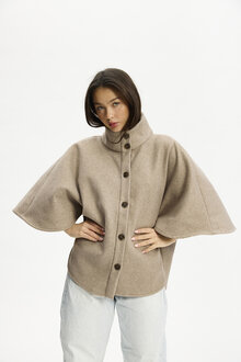 Kopenhaken-Isla-Poncho-Dam-Earth-Brown-1