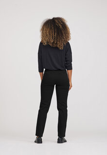 LauRie-Kelly-Regular-SL-Byxa-Dam-Black-4
