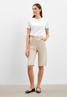 LauRie-Kelly-Regular-Shorts-Dam-Grey-Sand-1