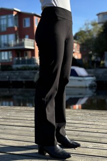 LauRie-Thea-Straight-SL-Byxa-Dam-Black-13