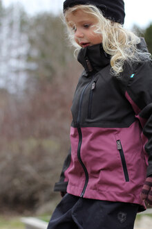 Lindberg-Explorer-Outdoorjacka-Junior-Dry-Rose-2