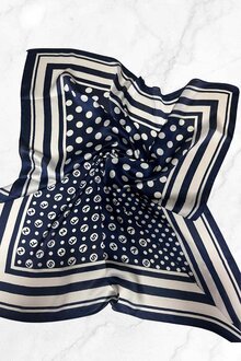 MM-Sweet-Alaia-Scarf-Dam-Dark-Blue-2