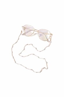 MM-Sweet-Raelynn-Senilsnore-Dam-Pearls-2