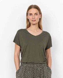 Marica-V-ringad-T-shirt-Dam-Grape-Leaf-Soyaconcept--Smilebutiken-1