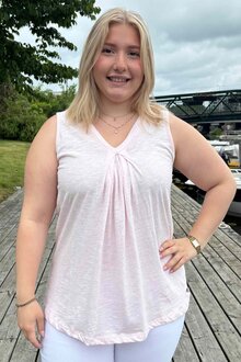 Marine-Leslie-Linne-Dam-Pink-10