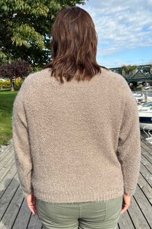 Marta-du-Chateau-Anouk-Stickad-Troja-Dam-Dark-Fango-11
