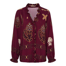 Marta-du-Chateau-Brook-Blus-Dam-Bordeaux-1