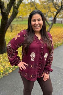 Marta-du-Chateau-Brook-Blus-Dam-Bordeaux-10