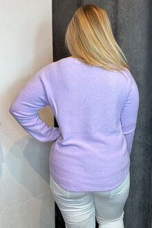 Marta-du-Chateau-Celina-V-ringad-Pullover-Dam-Lilac-3