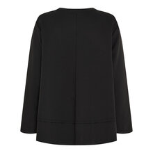 Marta-du-Chateau-Charline-Langarmad-Troja-Dam-Black-3