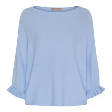 Marta-du-Chateau-Elderflower-Stickad-Troja-Dam-Sky-1