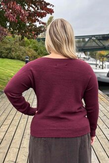 Marta-du-Chateau-Fallon-Stickad-Troja-Dam-Bordeaux-3