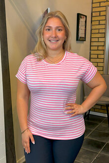 Marta-du-Chateau-Fiona-T-shirt-Dam-Bublegum-10