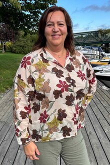 Marta-du-Chateau-Lotus-Skjorta-Dam-Beige-Flower-10