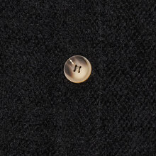 Marta-du-Chateau-Thunder-Jacka-Dam-Black-2