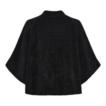 Marta-du-Chateau-Thunder-Jacka-Dam-Black-3