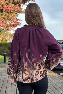 Marta-du-Chateau-Una-Blus-Manchester-Dam-Prugna-12
